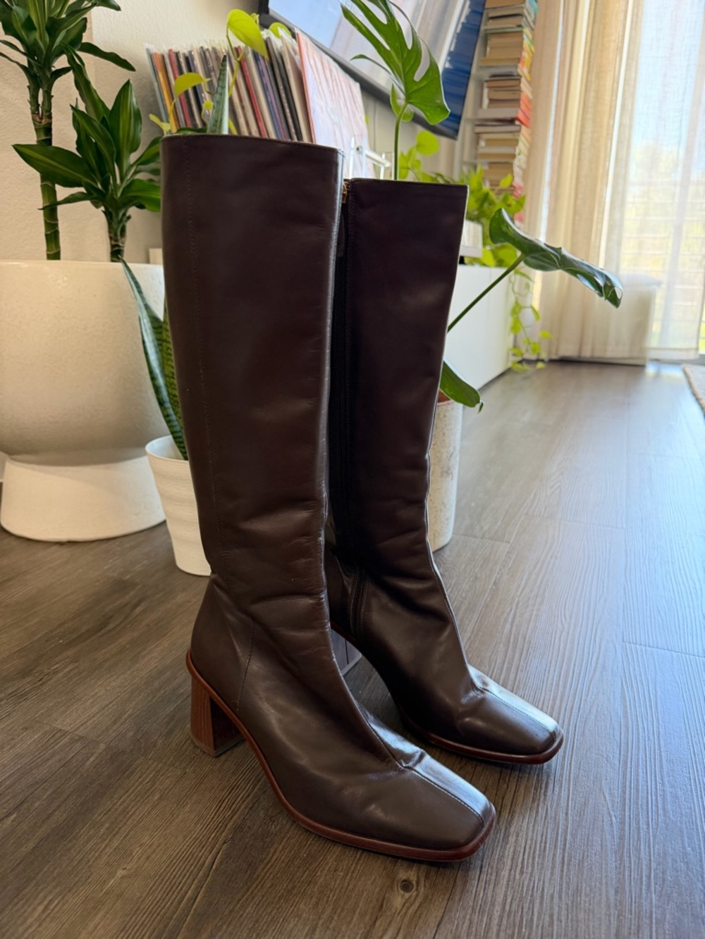 Alohas East Coffee Brown Leather Boots - Picture 6 of 8
